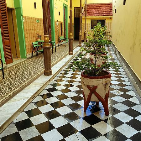 בואנוס איירס Hotel Varela מראה חיצוני תמונה