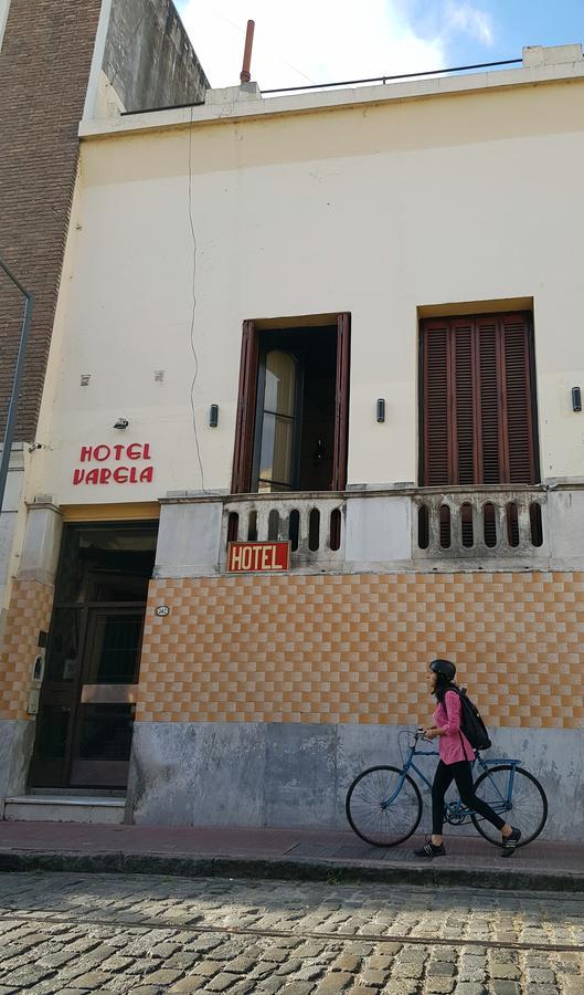 בואנוס איירס Hotel Varela מראה חיצוני תמונה