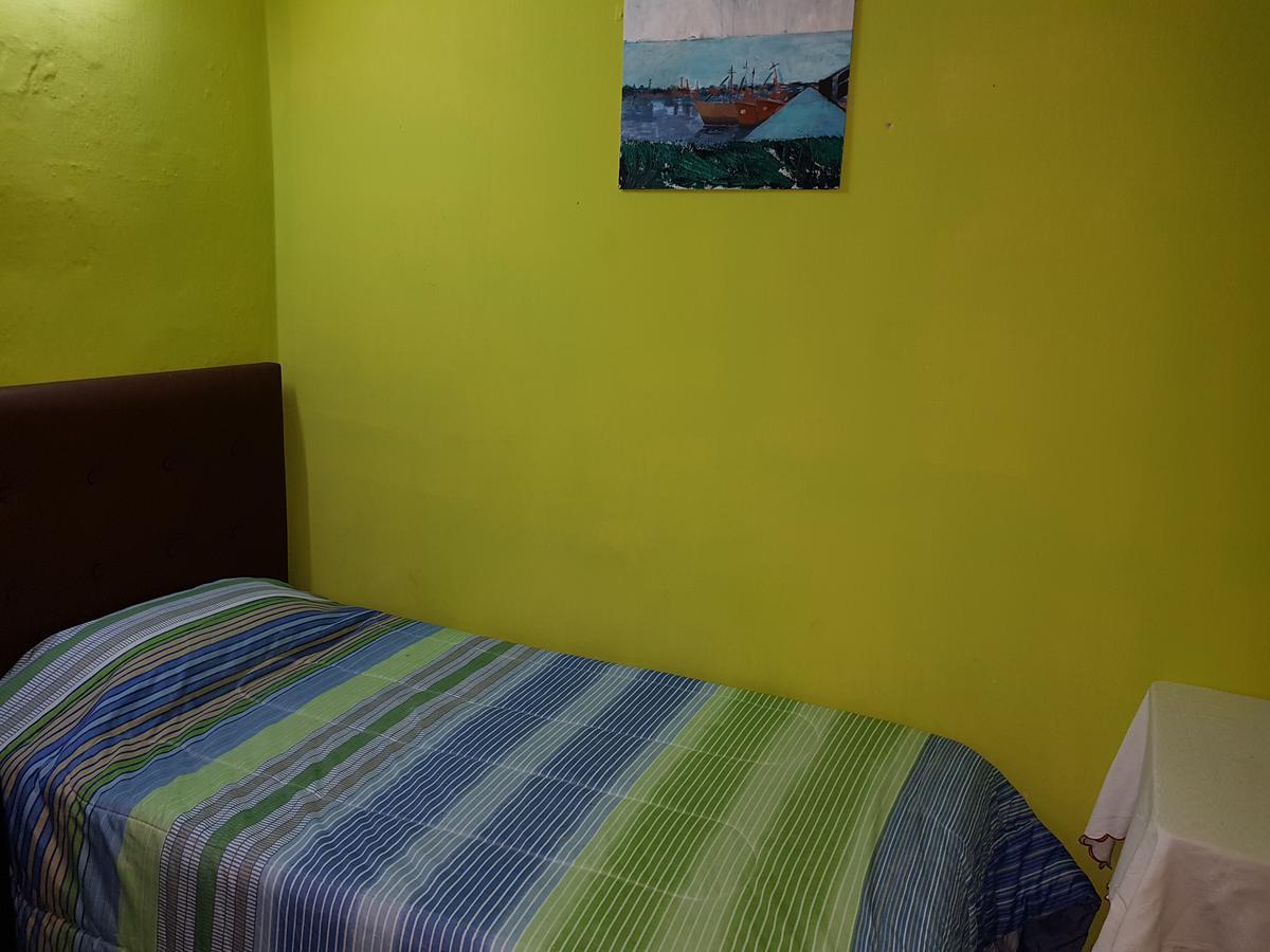 בואנוס איירס Hotel Varela מראה חיצוני תמונה